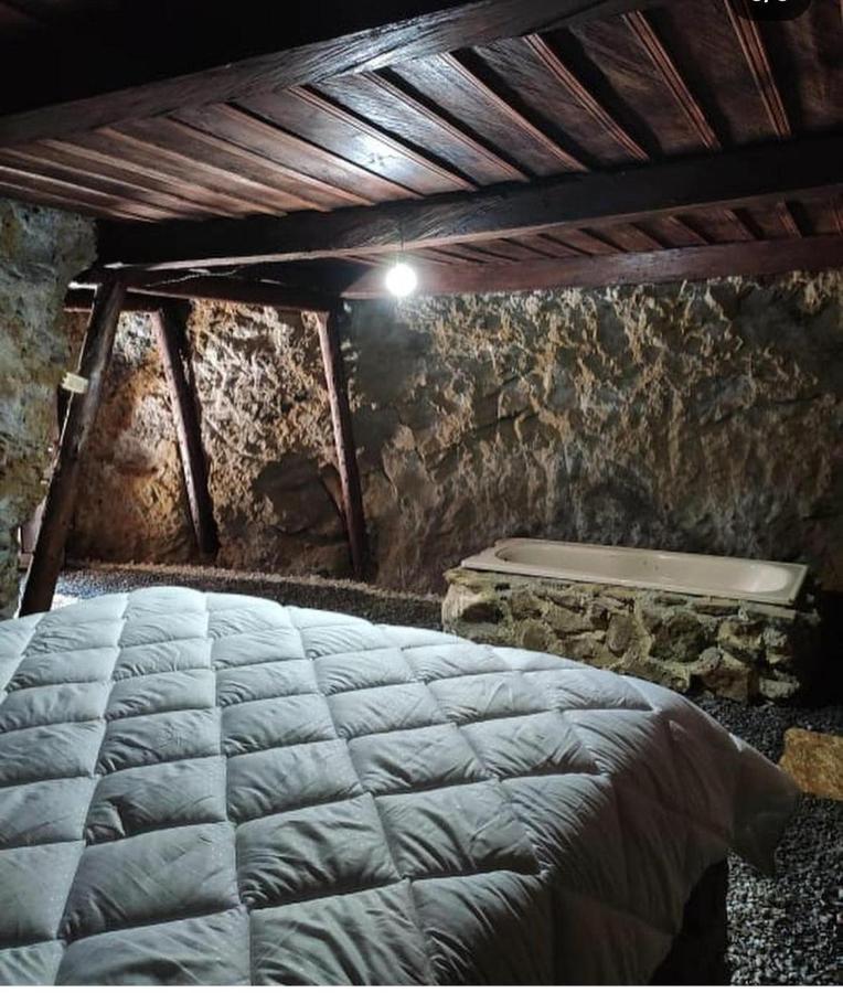 Campsite Entre Rocas Y Cristales